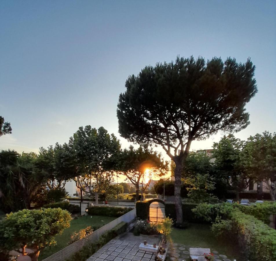 Il Platano Bed & Breakfast Piano di Sorrento Ngoại thất bức ảnh